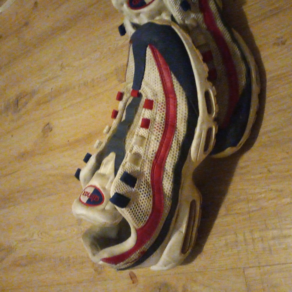 Nike Air Max's (men's sz11)